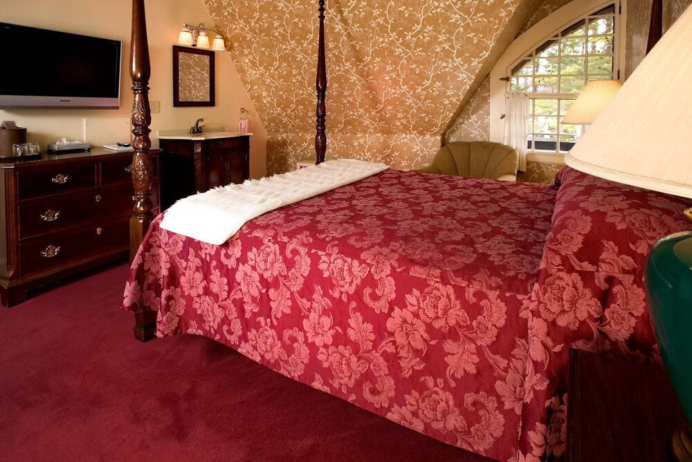Stonehurst Manor - photo 15