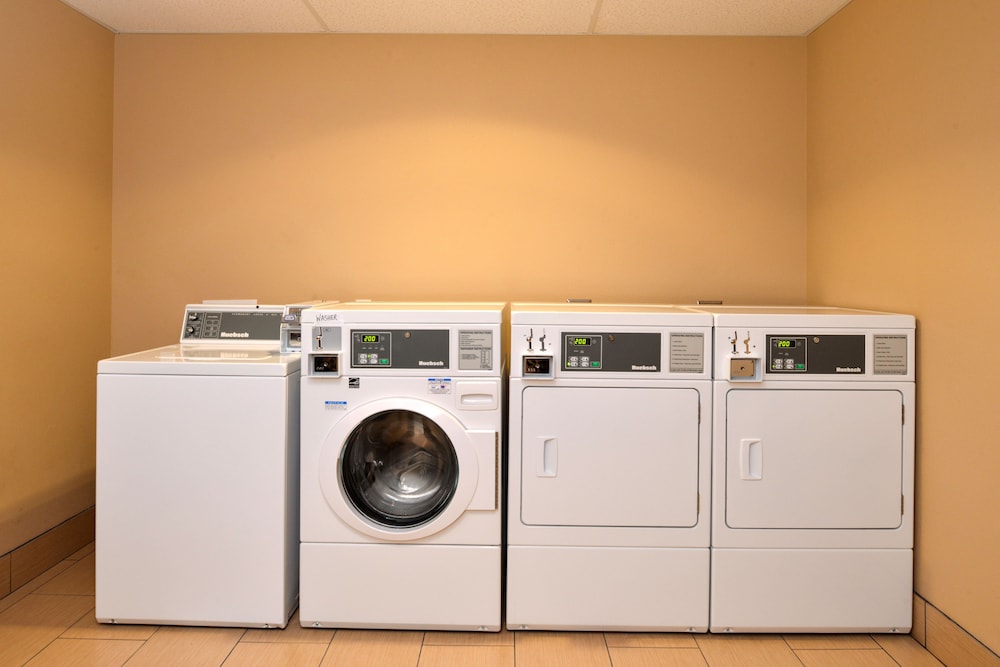 Holiday Inn Express & Suites Globe by IHG - photo 35