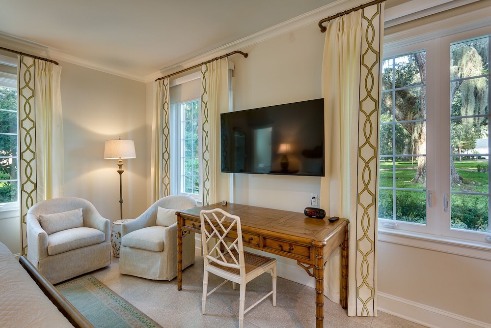 Azaleana Manor - photo 21