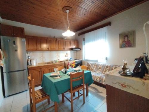 Giannis House 1 — 4-Star Luxury Hotel in Nea Iraklitsa, Greece