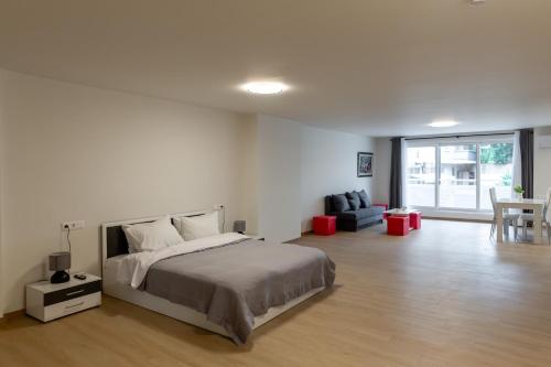 Urban Athens Studio #4 — 4-Star Luxury Hotel in Athens, Greece