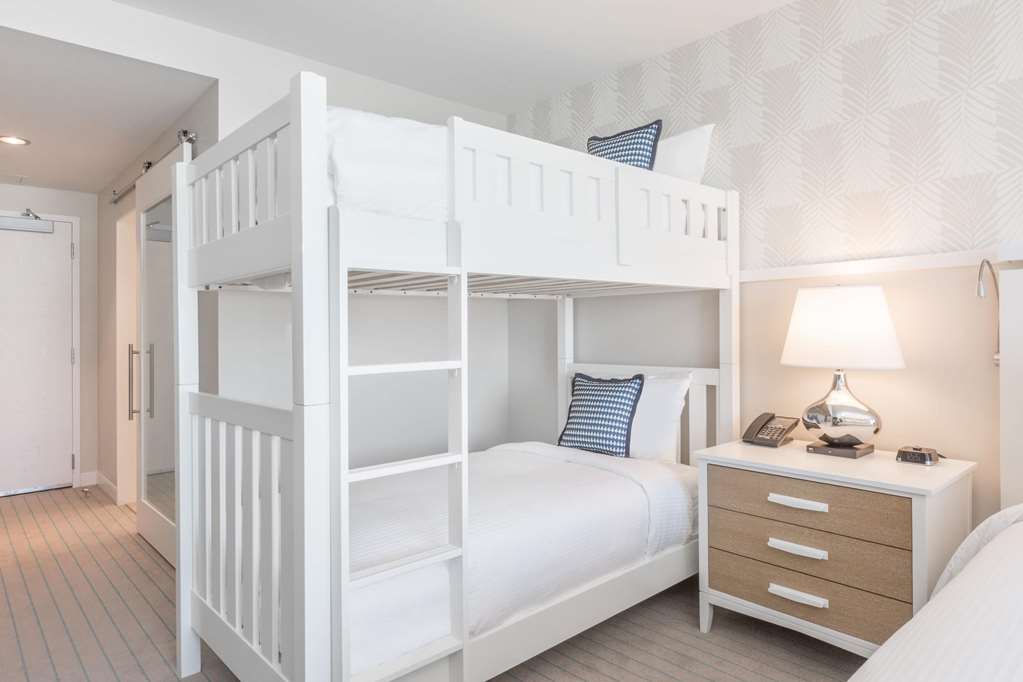 Wyndham Grand Clearwater Beach - photo 48