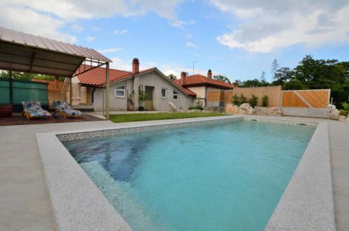 House Midas — 4-Star Luxury Hotel in Matulji, Croatia