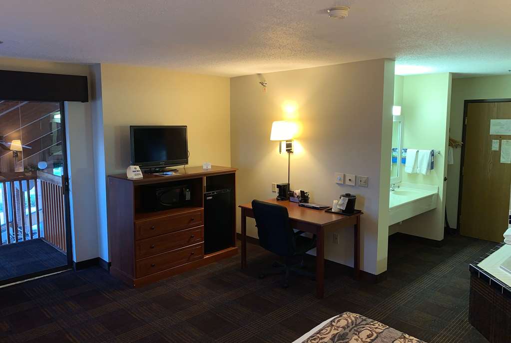 Baymont by Wyndham LeMars - photo 18