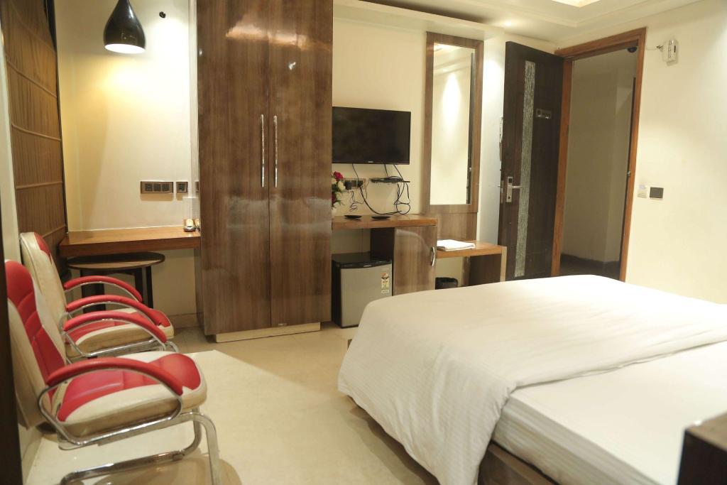 Leeway Hotel — New Delhi — photo 4