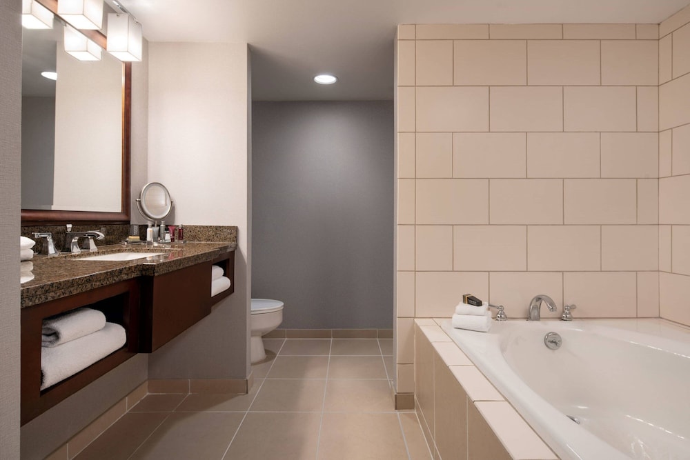 Walnut Creek Marriott - photo 25