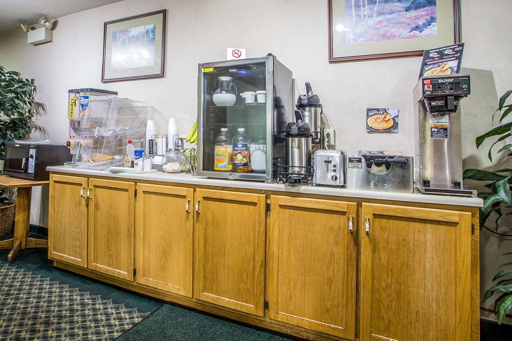 Rodeway Inn Bedford PA - photo 24