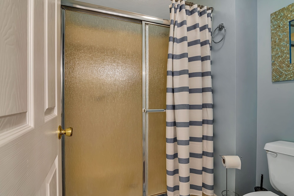 Branson Condo on Fairway: Steps From Resort Pools - photo 17
