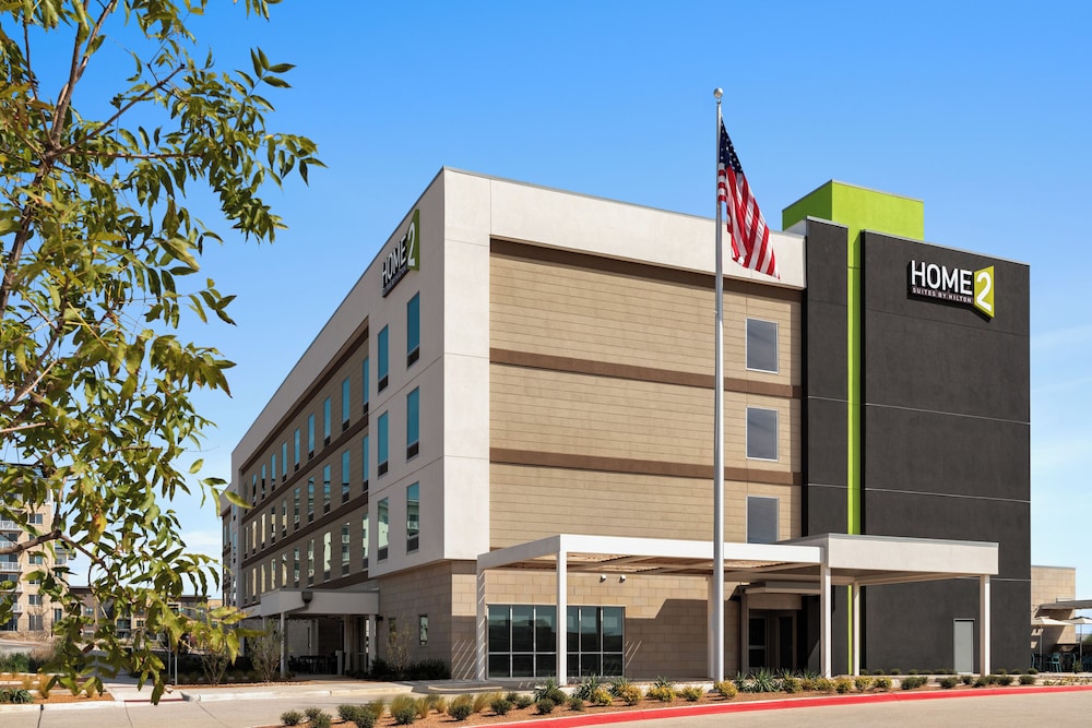 Home2 Suites By Hilton Denton - photo 3