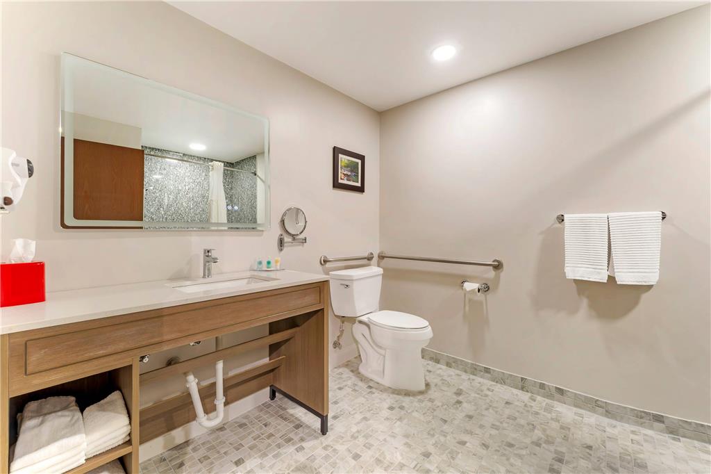 Comfort Suites Monroeville Pittsburgh East - photo 28