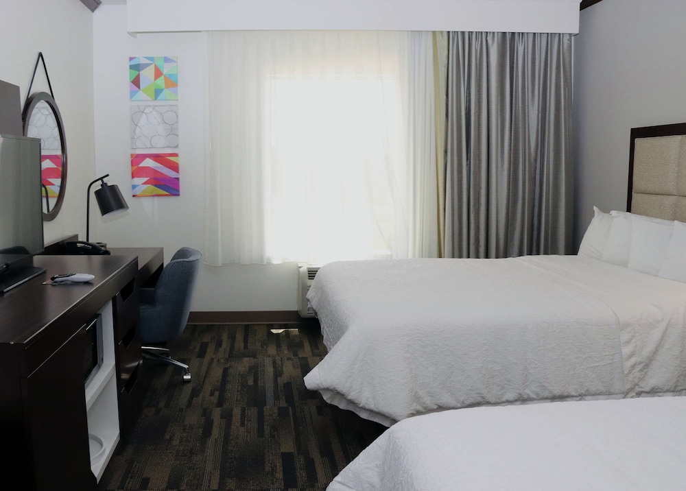 Hampton Inn & Suites Stephenville - photo 6