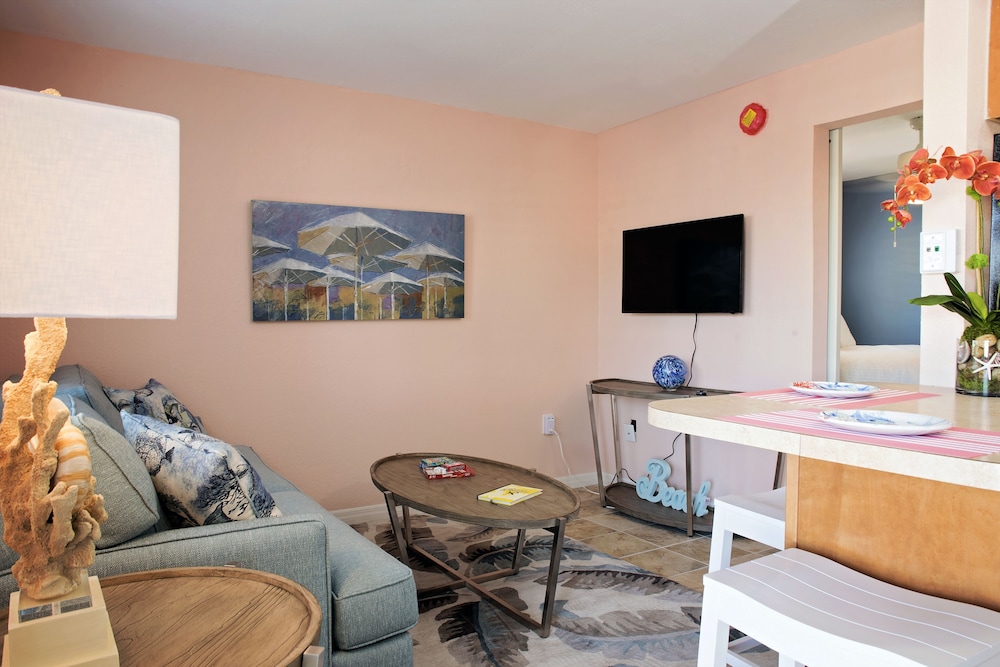Coco Sands Beachside Cottages - photo 58