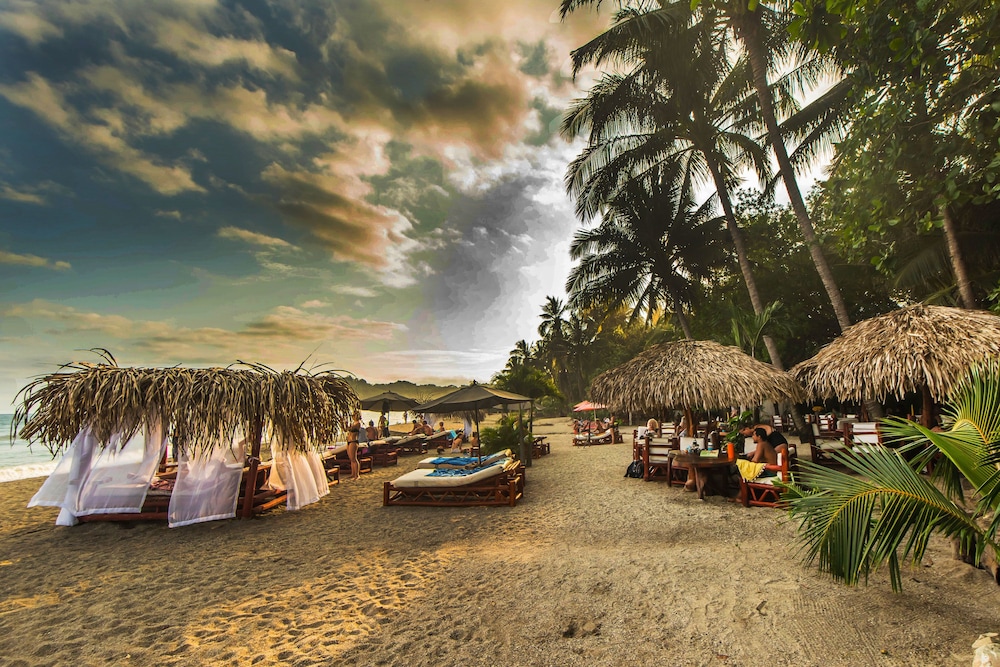Hotel Locanda Samara Beach in Samara, Costa Rica