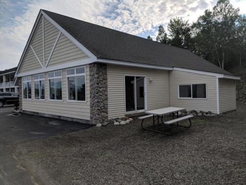 Rangeley Saddleback Inn - photo 19