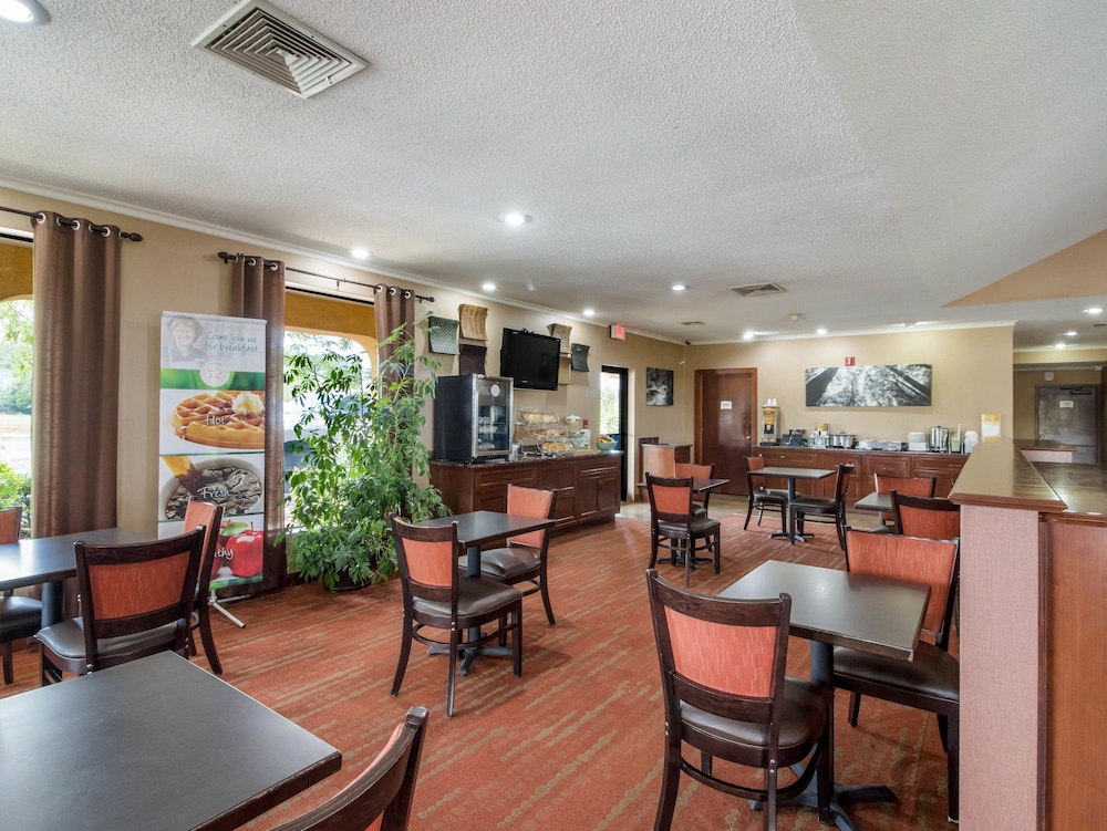 Quality Inn Dandridge - photo 36