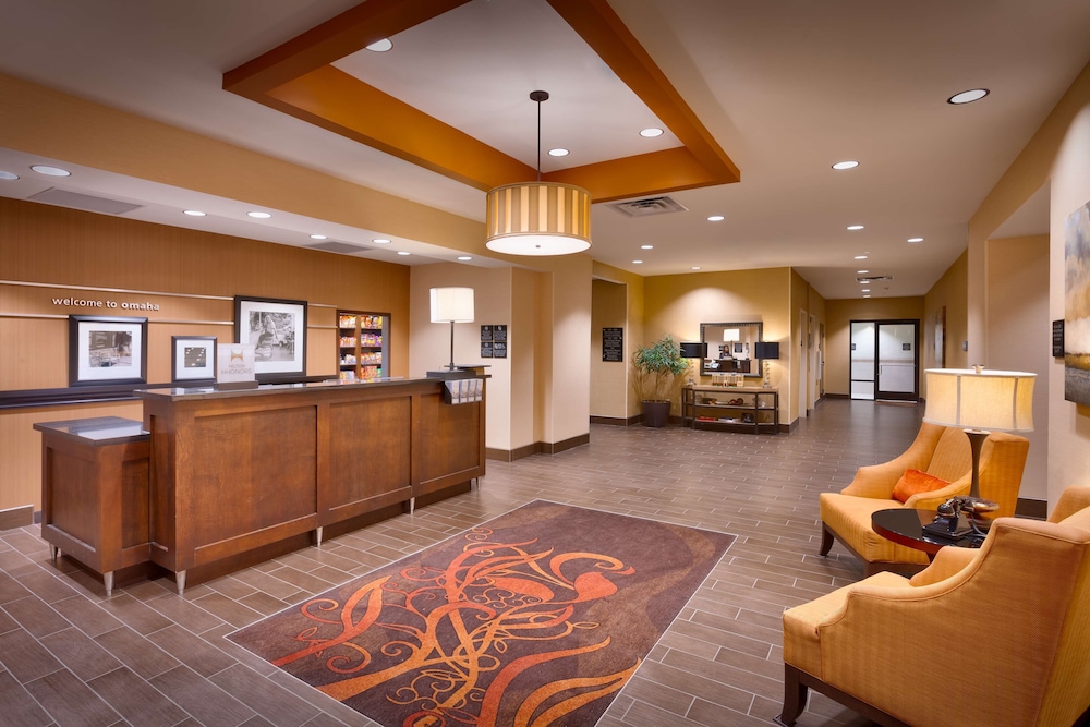 Hampton Inn Omaha West Dodge Road - photo 4