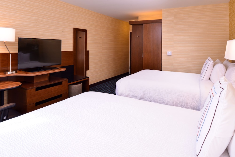 Fairfield by Marriott Inn & Suites Plymouth White Mountains - photo 6