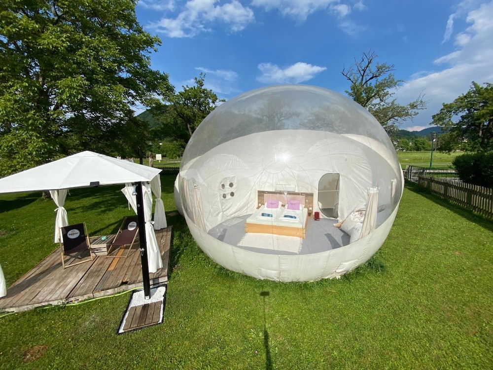 Bubble Tent Hotel — hotel in Weyregg