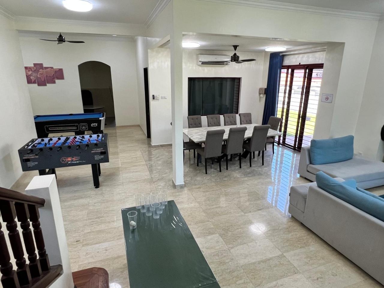 Paradise Hideout Bungalow at Ara Damansara PJ Fully Equipped — 4-Star Luxury Hotel in Petaling Jaya, Malaysia