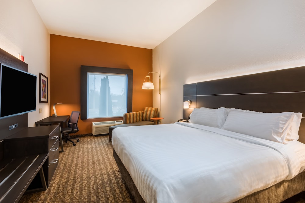 Holiday Inn Express Hotel & Suites Bremen - photo 11