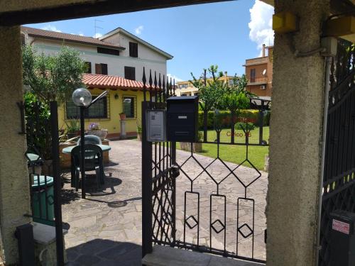 LoChaletCivico46 — 4-Star Luxury Hotel in Rome, Italy