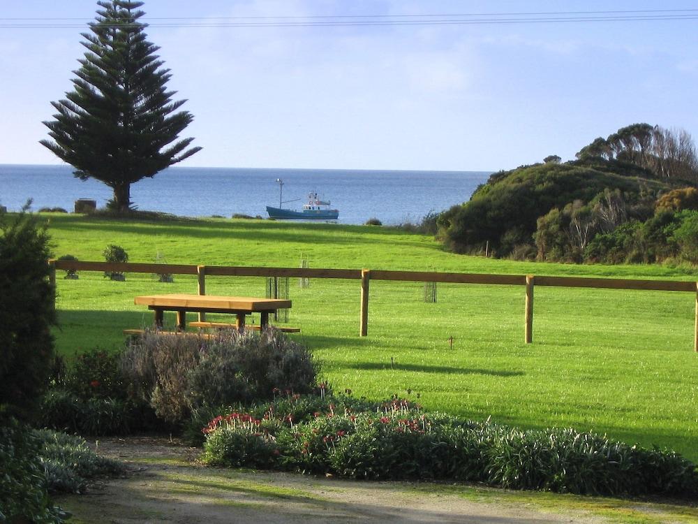 Naracoopa Holiday Cottages - last minute hotel in Unknown City