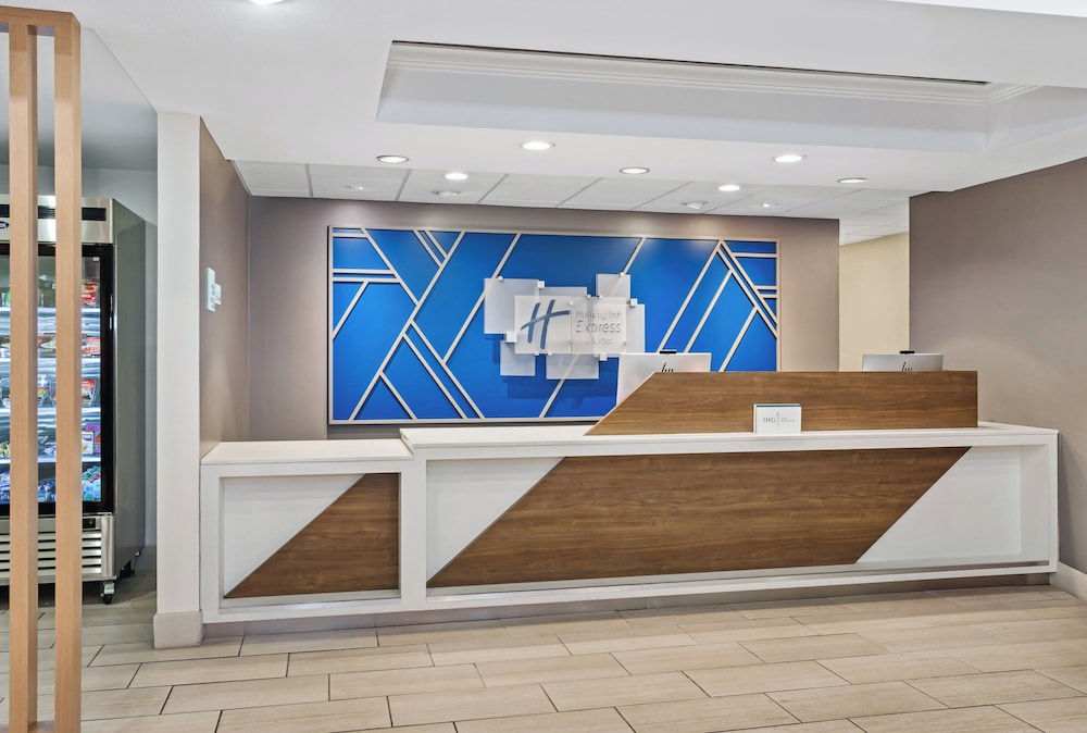 Holiday Inn Express Hotel & Suites Chicago South Lansing by IHG - photo 41