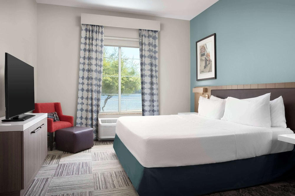 Hilton Garden Inn Granbury - photo 9