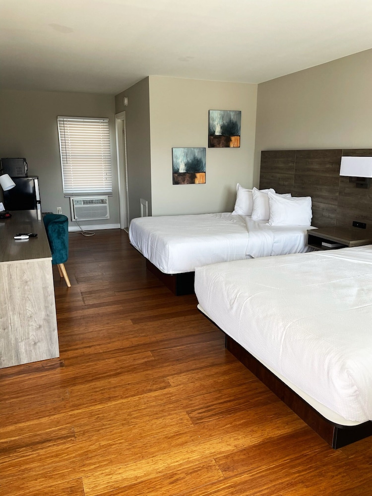 Kings Arms Motel - photo 10