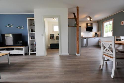 FeWo Strandloft inkl Strandkorb — 4-Star Luxury Hotel in Dahme, Germany