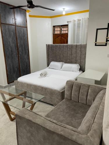 Sunset Windmills Suites - carbon neutral hotel in Mykonos