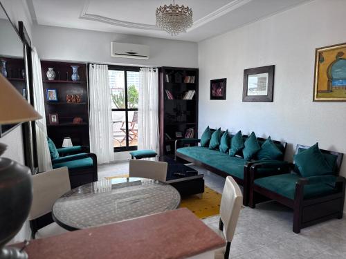 Résidences Front de Mer à Tanger 2 chambres avec parking — 4-Star Luxury Hotel in Tangier, Morocco