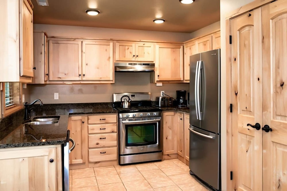 The Raspberry Garden Luxury Hotel & Suites - photo 131