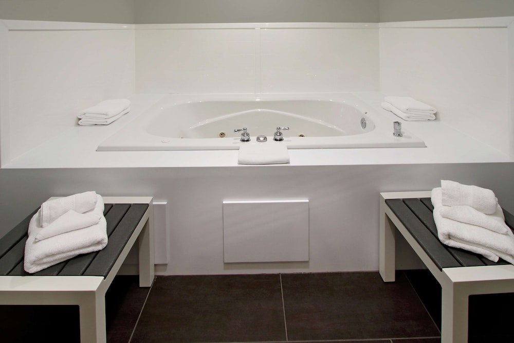 Hampton Inn Hagerstown I 81 - photo 28