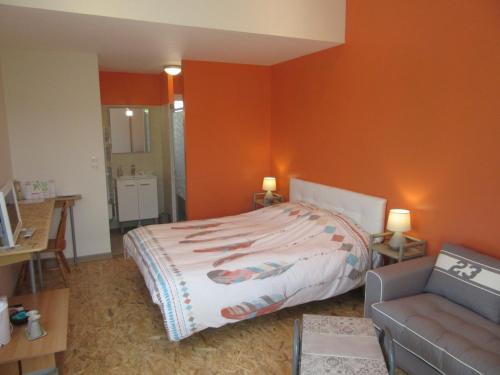 Maranatha in Les Gonds, France