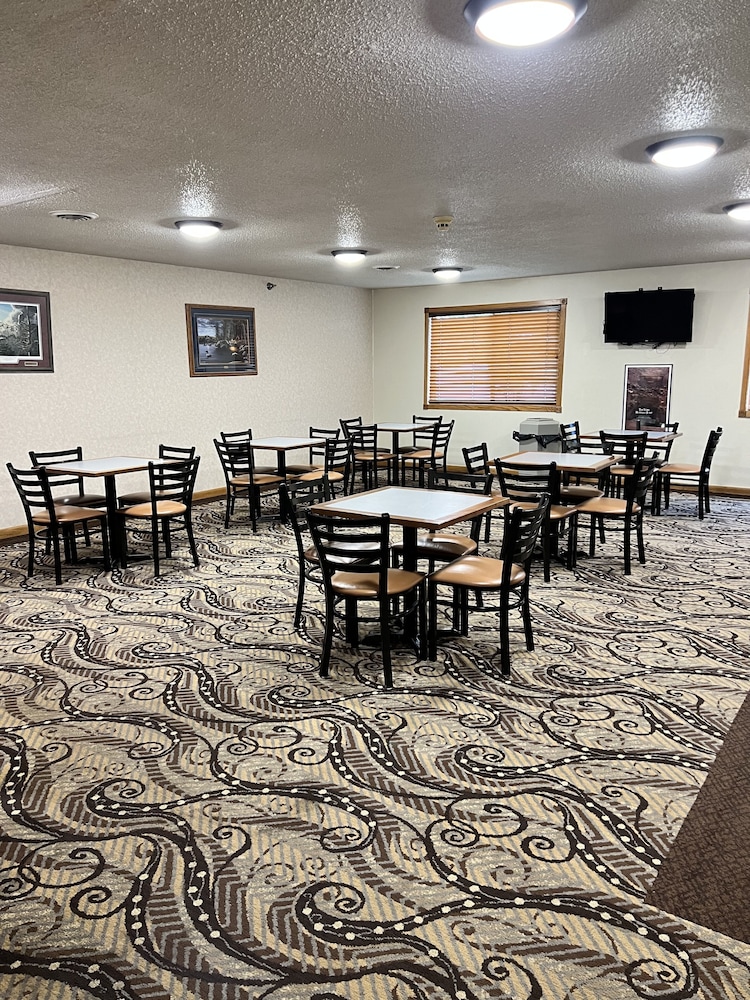 Serena Inn & Suites Sundance - photo 20