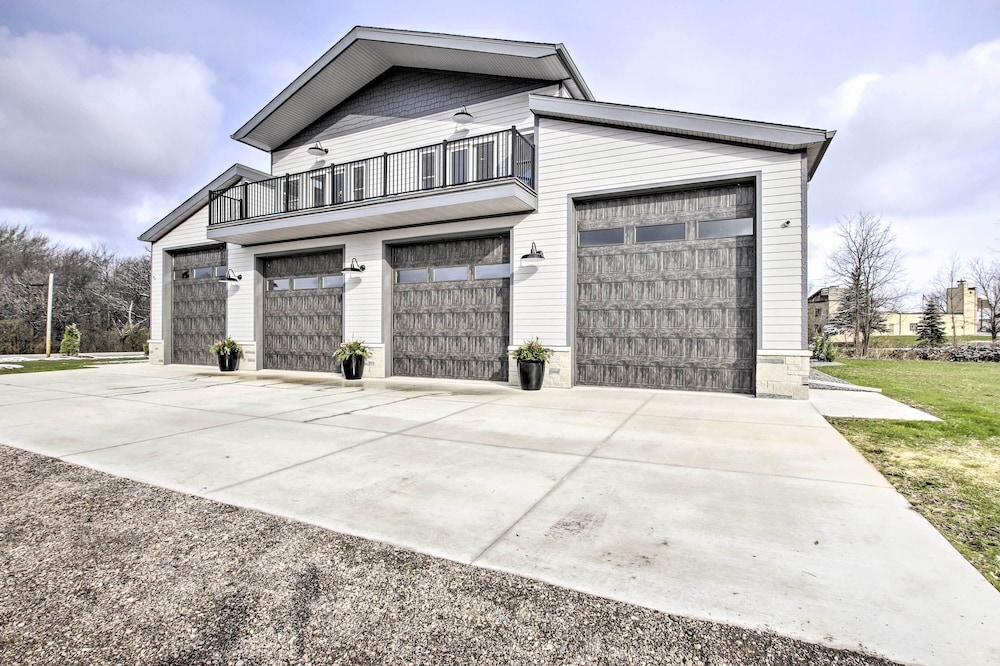 Spacious Recently Built Home Less Than 1 Mi to Lake — Malone — photo 2