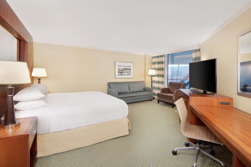 DoubleTree by Hilton Stamford - photo 15