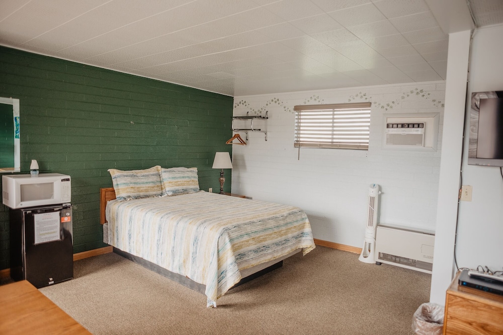 Lamplighter Lodge - photo 61