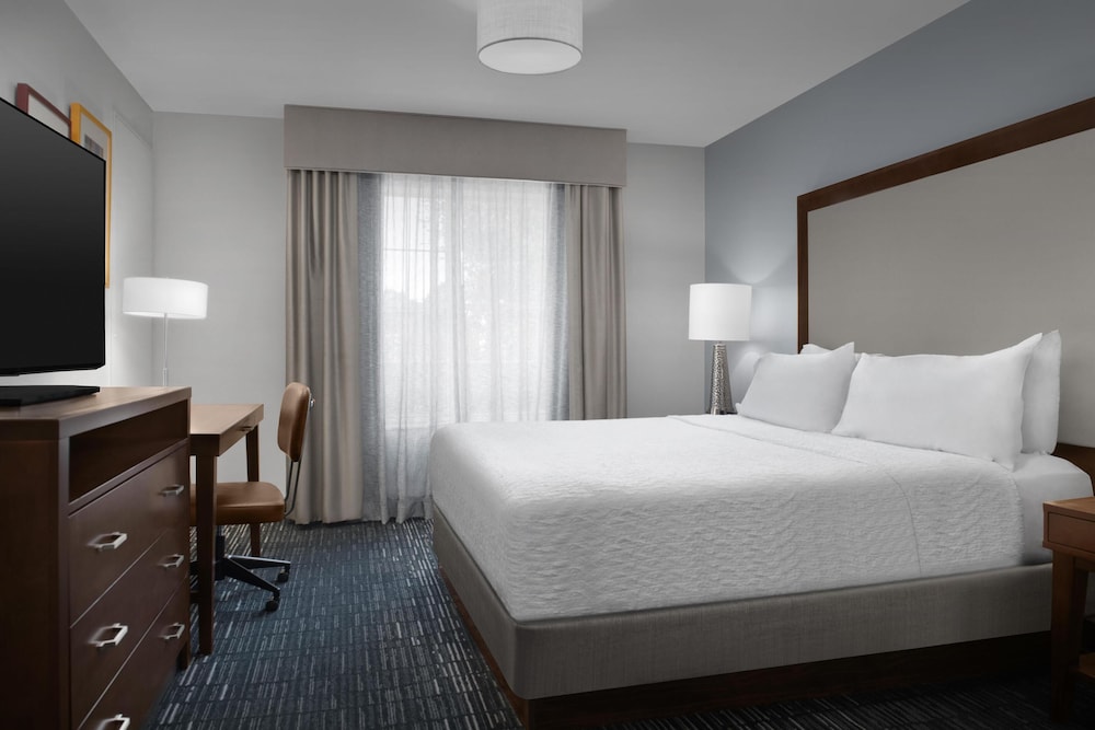 Homewood Suites by Hilton Newark Cranford - photo 12