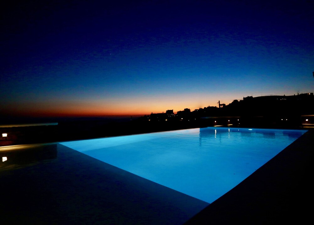 Villa Panamera — 4-Star Luxury Hotel in Mykonos, Greece
