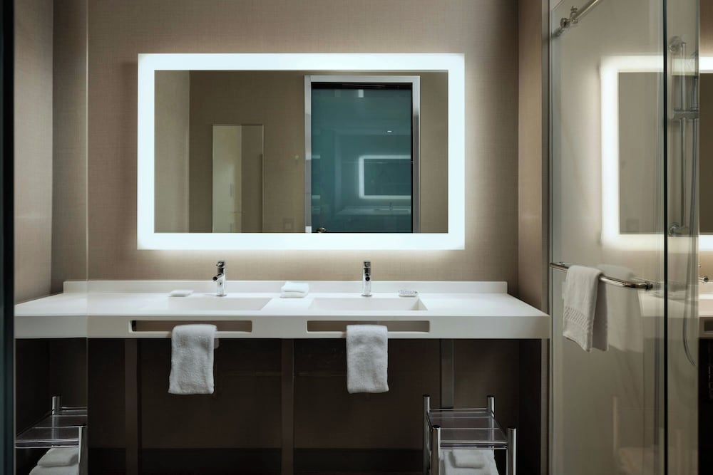 AC Hotel by Marriott Jackson Ridgeland - photo 26