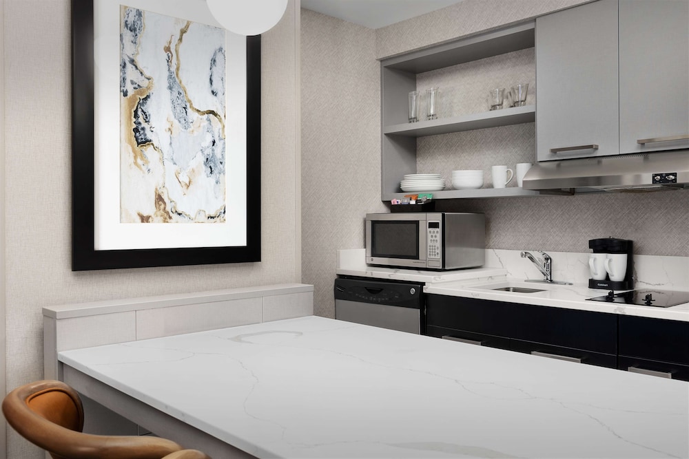 Homewood Suites By Hilton York - photo 21