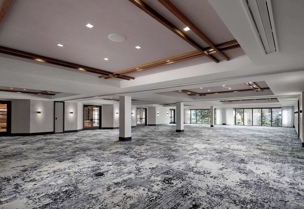 Hotel Alpenrock Breckenridge Curio Collection by Hilton - photo 67