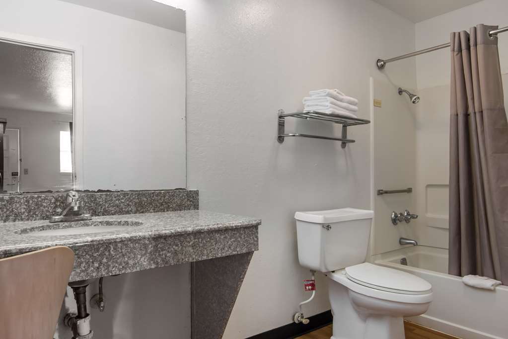 Motel 6 Atlanta TX - photo 13