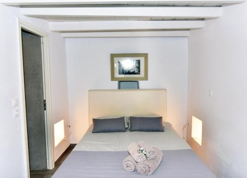 Thomas Traditional House in Chora — Amorgos — photo 4