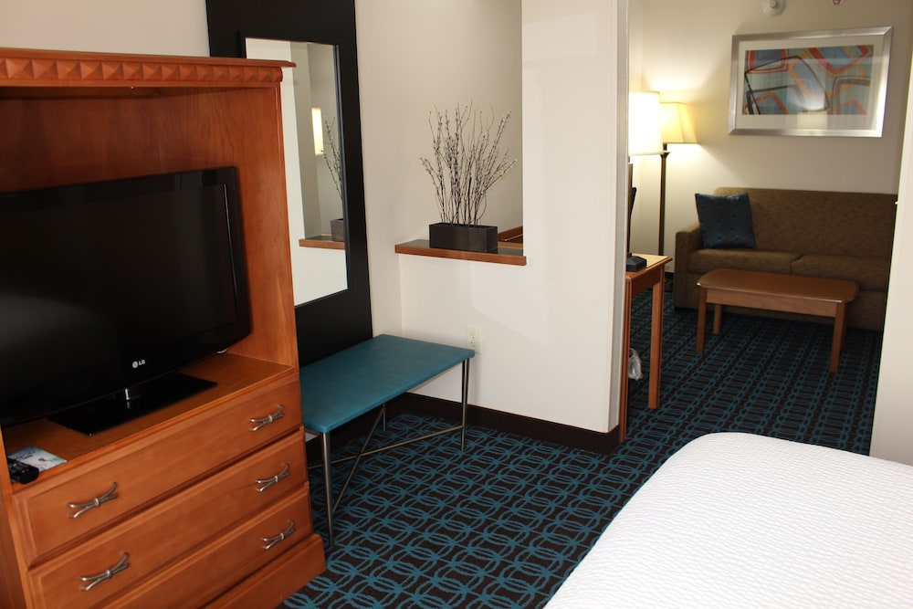 Fairfield Inn & Suites by Marriott Kansas City Liberty - photo 19