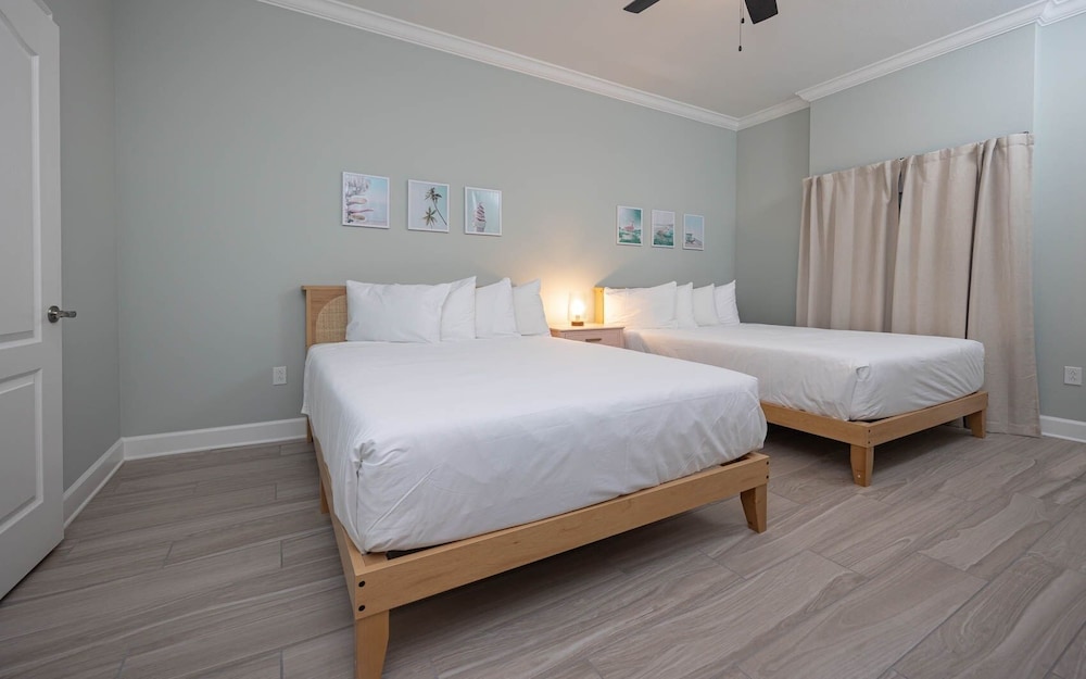 Phoenix Gulf Towers 1507 3 Bedroom Condo - photo 9