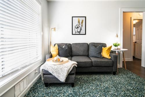 Spacious Duplex in Vibrant West End Atlanta — Atlanta — photo 3