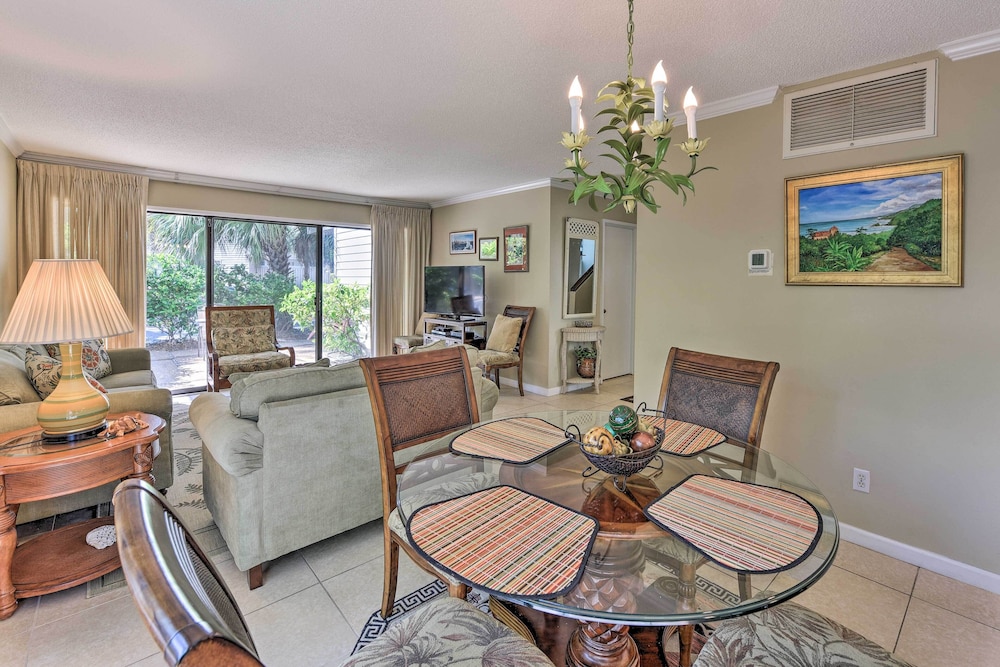 Hilton Head Resort Villa 200 Yards From Beach - photo 14